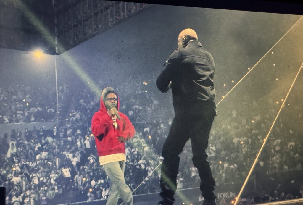 Kendrick Lamar & Dr. Dre on stage